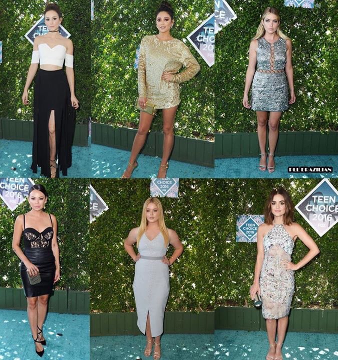 pllconventionbr's tweet photo. De qual look vocês gostaram mais? #TCAs2016 #PLLGirls https://t.co/CCBZ8bIBAn