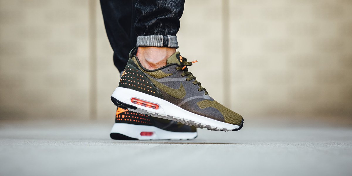 nike air max tavas olive