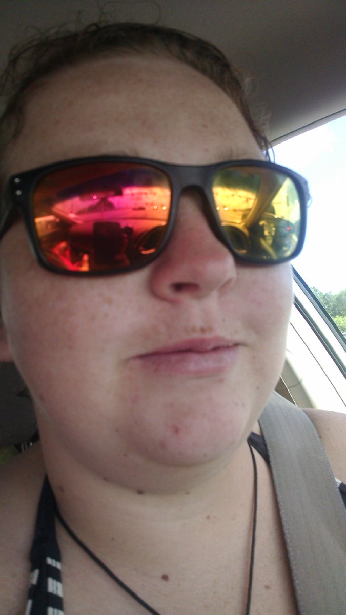 Suandrigr's tweet image. So much stories behind this face. #LoveYourself #beyourself #life #ontheroad #LIVELIFE