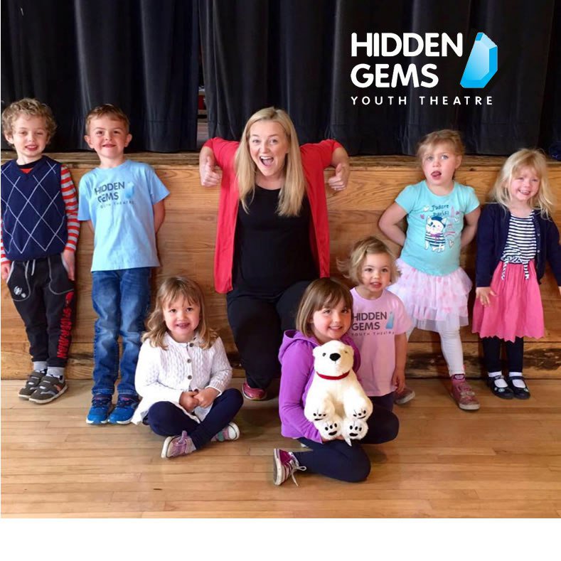 KoThames's tweet photo. For when your kids just love an audience @HiddengemsYT performing arts classes, New Malden.… https://t.co/wpuaxGSjXI https://t.co/qwAtiH3QgS