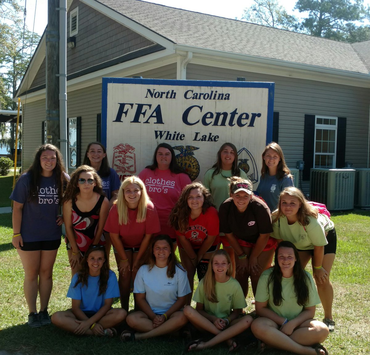 fawffaadvisor's tweet photo. LCHS at FFA camp last week what a great group of females to take https://t.co/6boTiGNwNz
