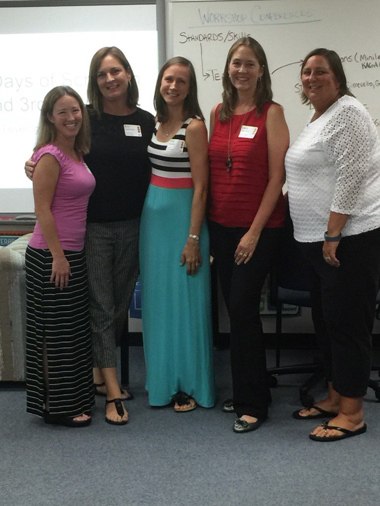 IrbyHawkinson's tweet photo. Instructional Coaches work with new educators...the first days of school!! #pkwyneo16 https://t.co/BrfIlRj1ca