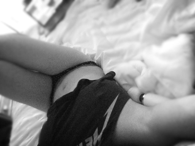 Hello there https://t.co/c2EX81IFSE<a href="/tag/camgirl"class="tags"><span>#camgirl</span></a>