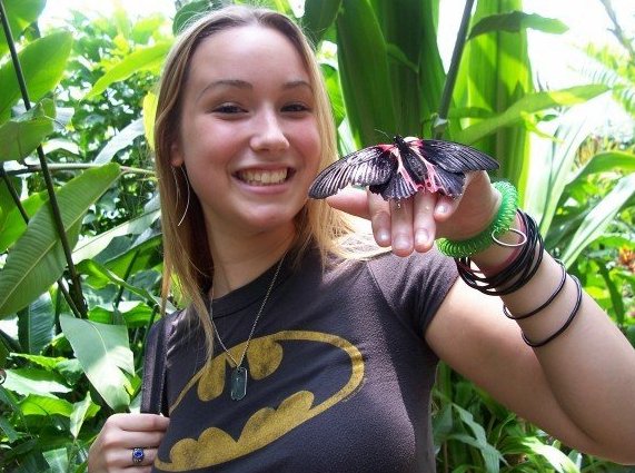 Went through a bunch of my old pics, found this one too. Thought it was cute :) No idea when this was