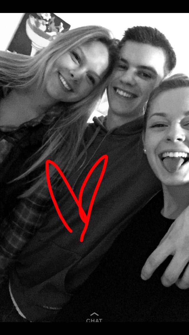 jjurus01's tweet photo. I'll love you always. RIP Jordy👼🏼👼🏼👼🏼👼🏼💜💜 https://t.co/Za1QYwJsb2