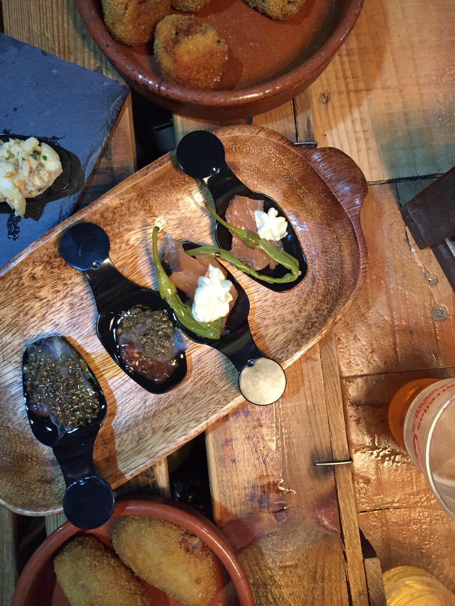 El #streetfood de #barcelona ya tiene lugar fijo! <a href="/fuxiabarcelona/">fuxiabarcelona ®</a> estrena local! #barcelona #foodporn