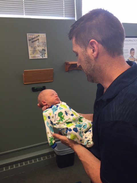 drmattlinkdc's tweet photo. Dr. Matt had the honor of giving Everett his first spinal checkup &amp; adjustment! https://t.co/gKtytnsT0c https://t.co/zxrzMjDqIa