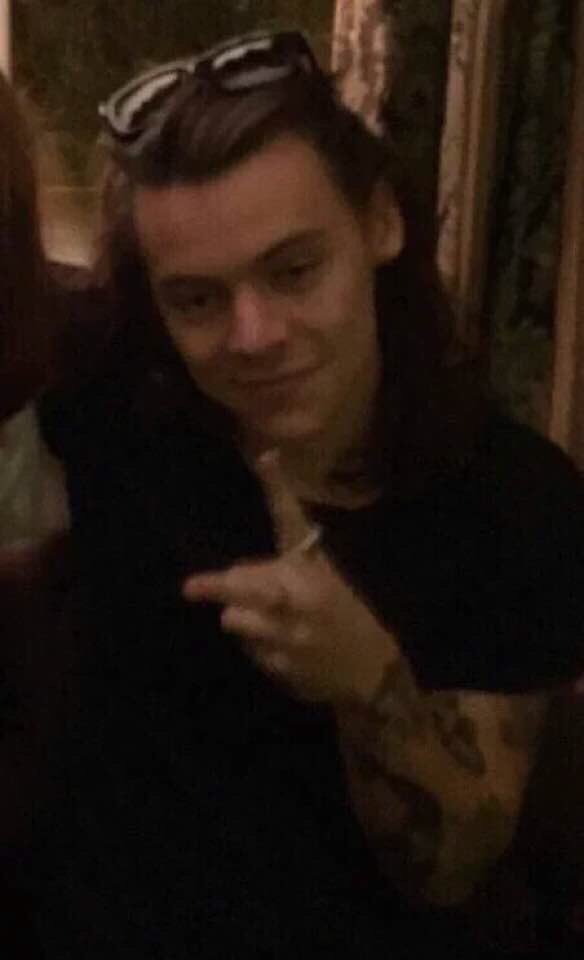 lonelyhighh's tweet image. 3 parties in one day 
#1DFandomParty #DunkirkTrailerParty #LouisOpenDMSParty