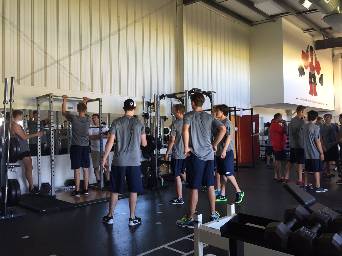 JoelHouseman's tweet photo. @sask_hockey @Level10Regina Fitness testing has started at the Male U16 Summer Camp #saskfirst16 https://t.co/1KNJr5FIMf
