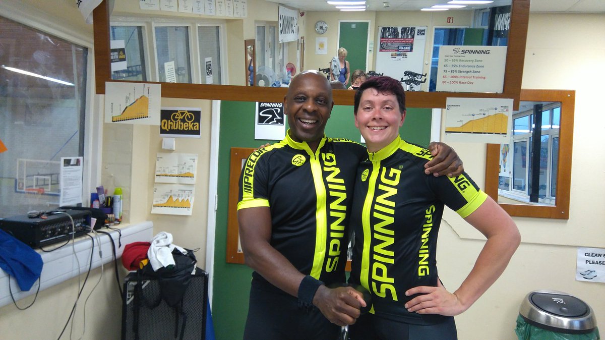 lesantoine's tweet photo. Me and @PruComben doing our best to brighten up a rainy evening, at LARev thanks @MichelleColvin for the cool gear https://t.co/YDthFtgWyK