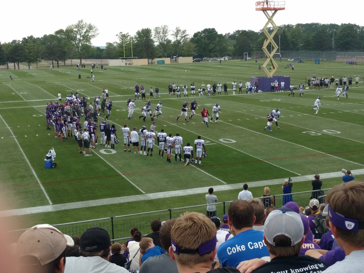 youthpastortimo's tweet image. A lot of check downs in practice today.  Finally saw a 12 yard pass to Diggs.  #VikingsCamp #checkdowns