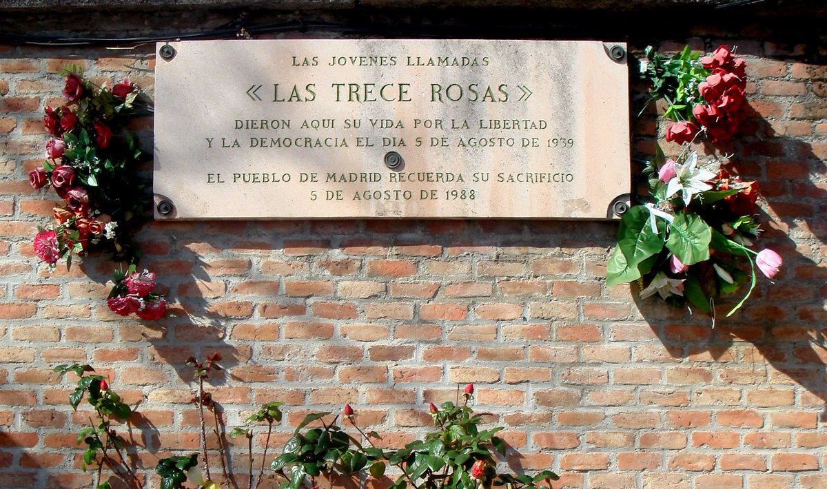 La Base tweet media