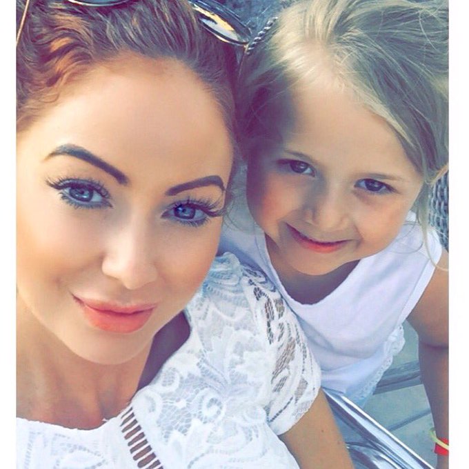 This precious little angel is my niece. Isn't she beautiful ❤️ https://t.co/AKLJgasIPr<a href="/tag/doubletrouble"class="tags"><span>#doubletrouble</span></a>