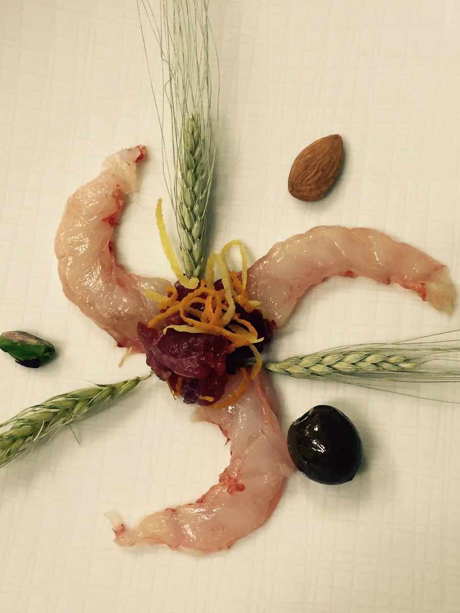 AlRitrovo's tweet photo. Sicilia nel cuore #tumminia #gamberi #chefbuffa #alritrovo #trinacria https://t.co/pV4DTyaxJE