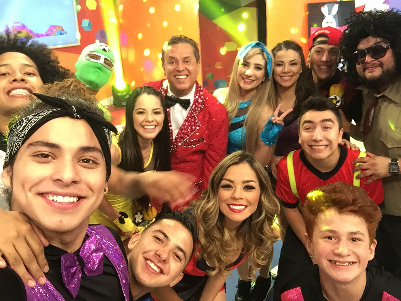 multimedios tv on X: #Acabatelo t.coqggw9iPpPw  X