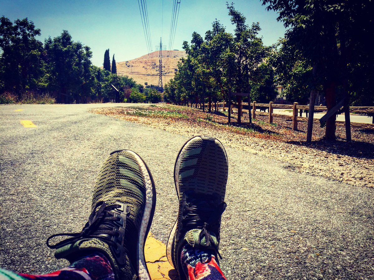 sam_yg's tweet photo. Kill them hills! 🏃🏼🏃🏼 #RoadToironman703 #SunnyCali #10kMonday #Upak #NoTrianNoGain @adidasph #Boost https://t.co/9oM1IpKa76