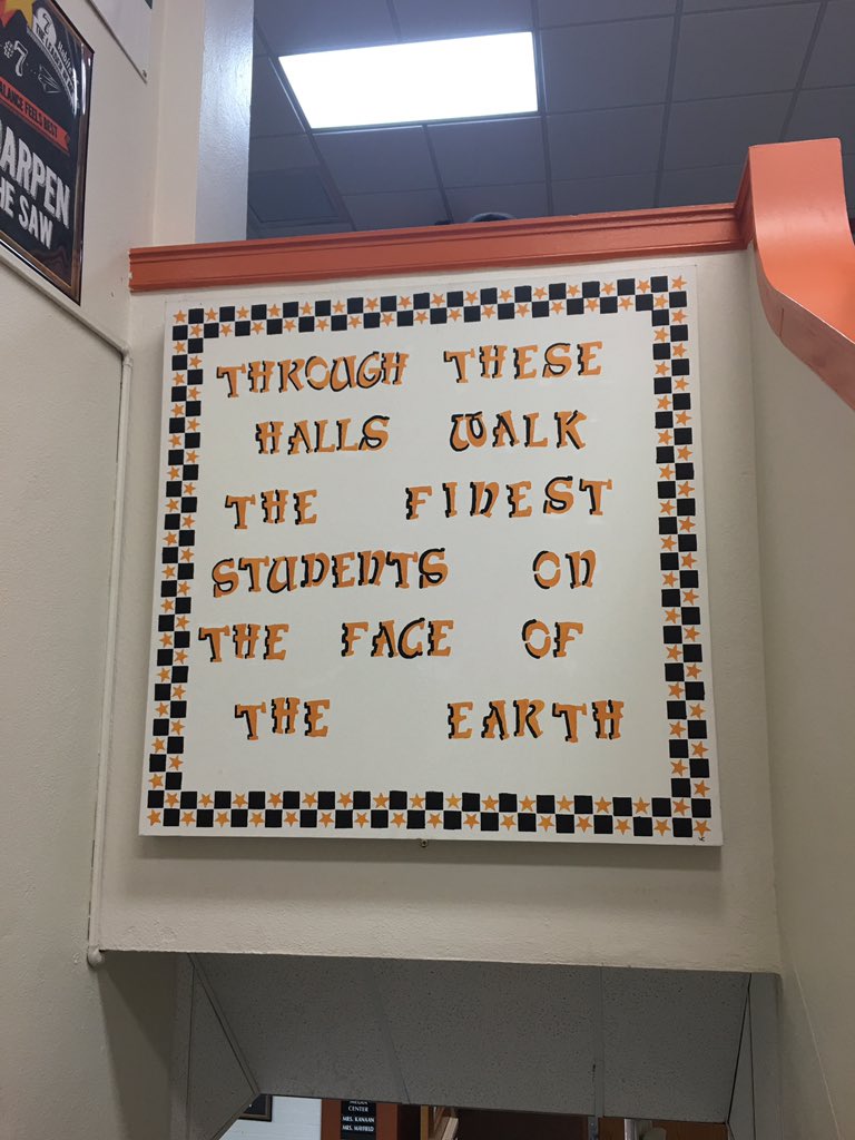 DrSWiley's tweet photo. At Avery this morning!!!  Wonderful students, parents and positive energy!! #WGSD_connects https://t.co/O3AY5uV9fD