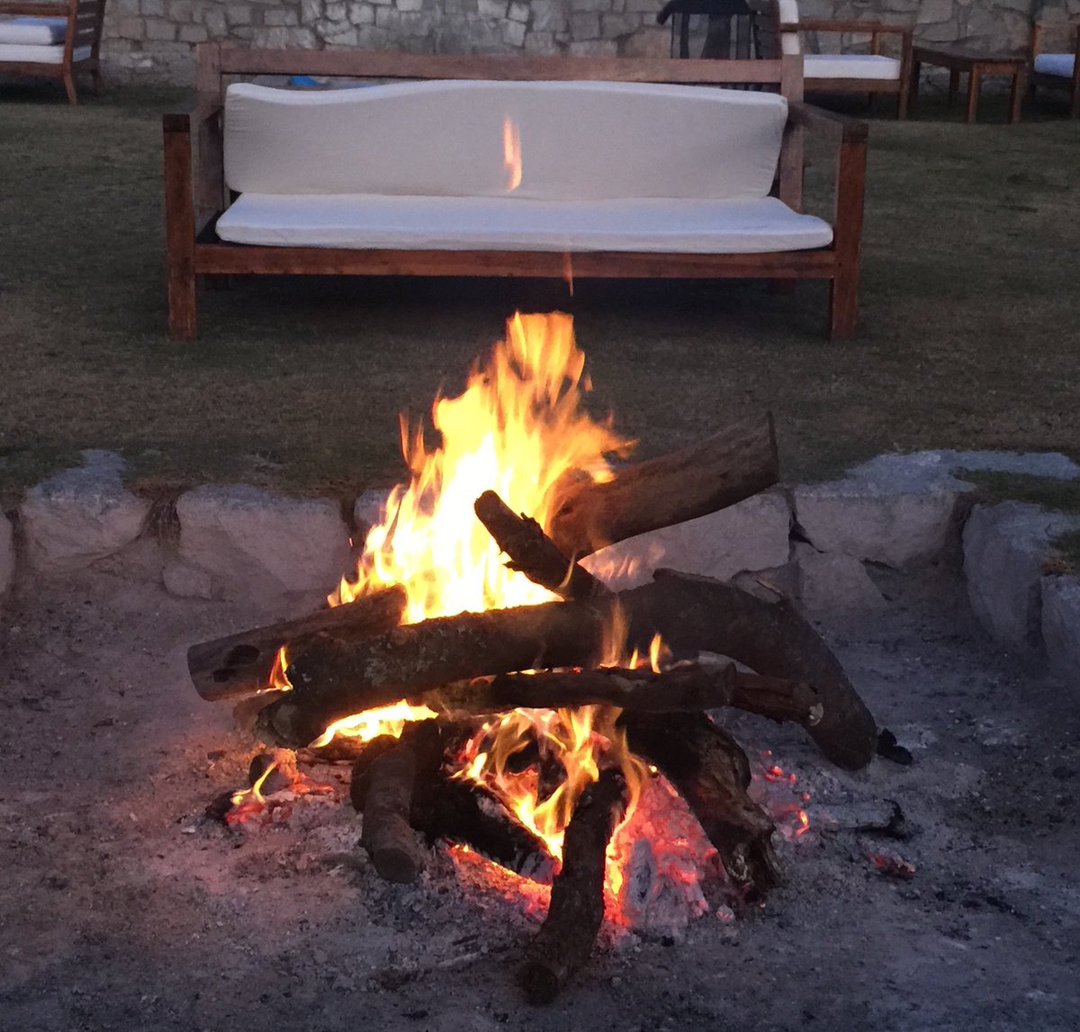 ASI_Guns's tweet photo. A welcoming camp fire after a day on the Doves in #Argentina, where's your next shooting destination? #TravelTuesday https://t.co/69go0dQj9k