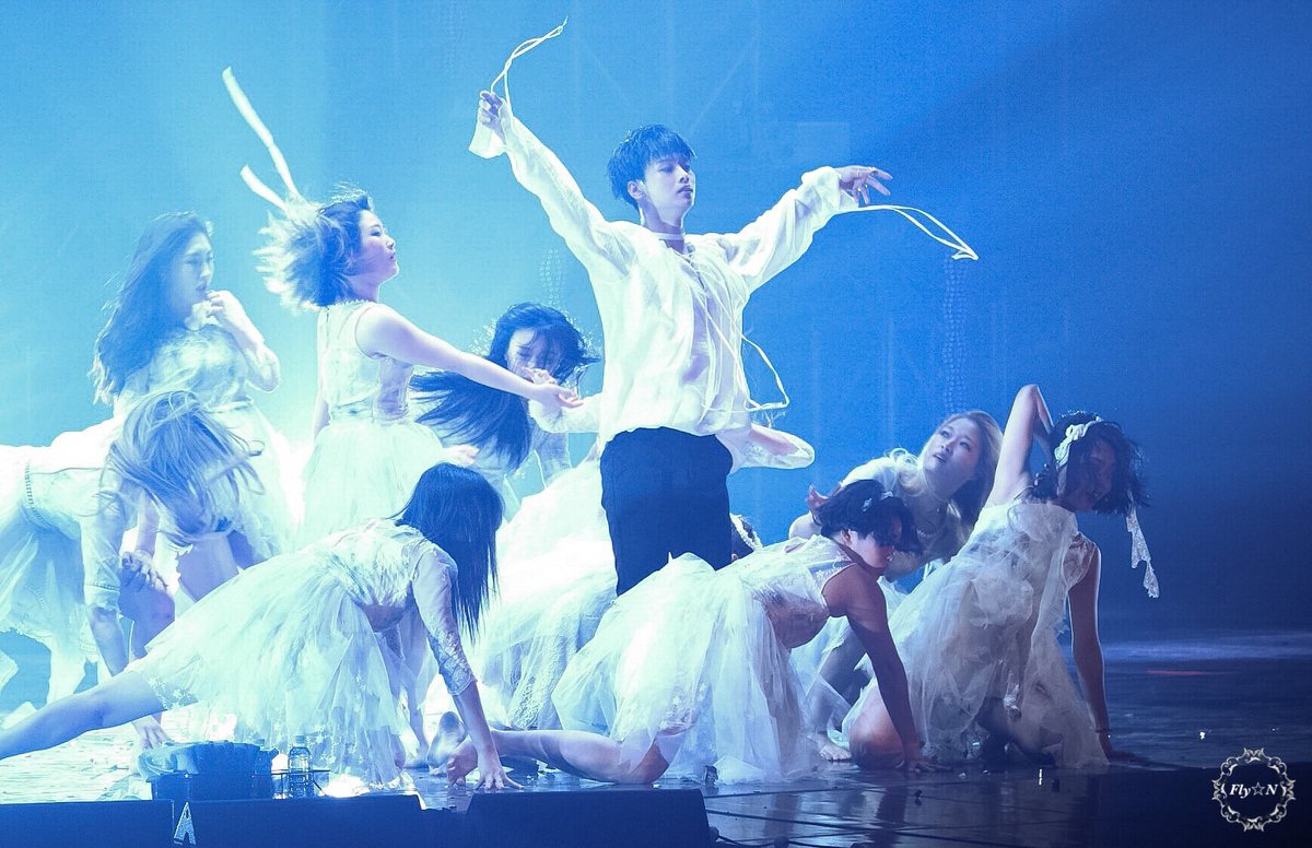 FlyN_Night's tweet photo. 160814 #엘리시움 콘서트 
@CHA_NNNNN #빅스 #VIXX #차학연 #엔 #Solo https://t.co/ecrbK2hy5f