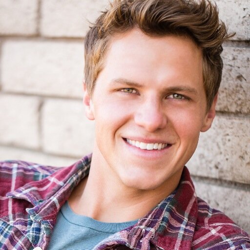 ary_rushers_99's tweet photo. Happy B-day😍😍😍 I love you😻😻😻
#KevinGSchmidt #HappyBirthday #MyLove @kevingschmidt https://t.co/keHBAseFkP