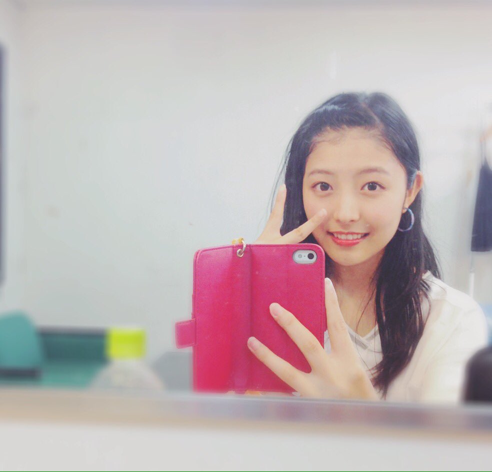 Jewel__official's tweet image. ののです
１部おわりましたね！yo-yo!!
もうすぐ19:00~は、２部でふ💌
#ららぽーとTOKYOBAY にあつまれー
よし！がんばる

#ジェイディーズ 
#ゾンビごっこ したい
#リップ ぬったよ笑