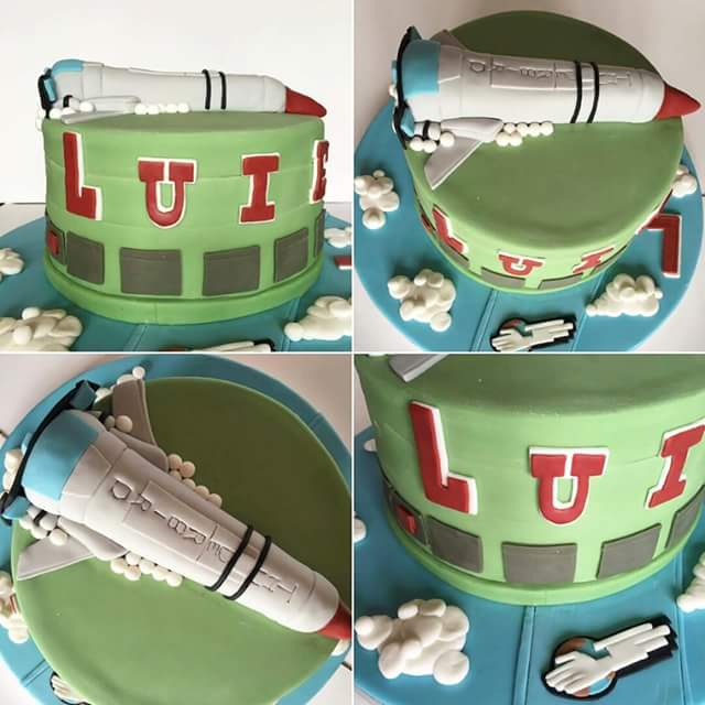 nai_nais's tweet photo. #thunderbirds #cake #sugarart #bespokecakes #cakeart #dorset #somerset #birthdaycake #yeovil #crewkerne https://t.co/w8tp5gEU6t