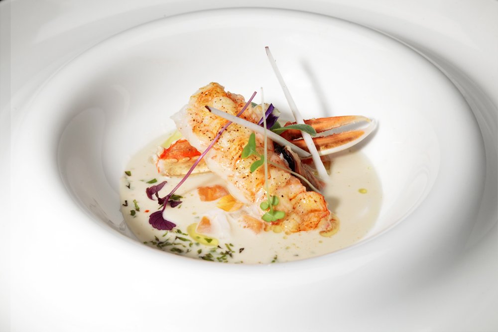 Dublin Bay prawns with coconut milk, mango and lemon grass. #GranHotelMontesol #MontesolCafé