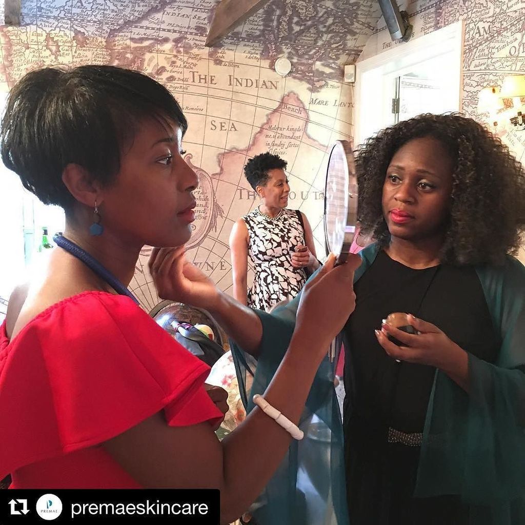 OPComms_'s tweet photo. #Repost @premaeskincare
#colourmatching beautiful @soniameggie - #mmfoundation #cinammon1… https://t.co/1VW38lE1KG https://t.co/ipu3U98hqe