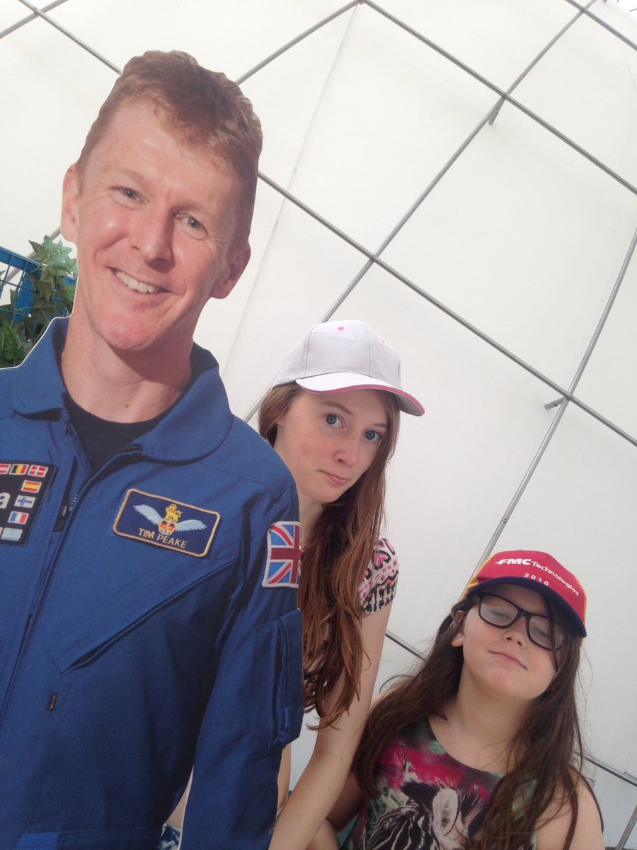 @Flightsuit_Tim still hanging out at @ourdynamicearth @astro_timpeake @space2earth #lastdayofholidays