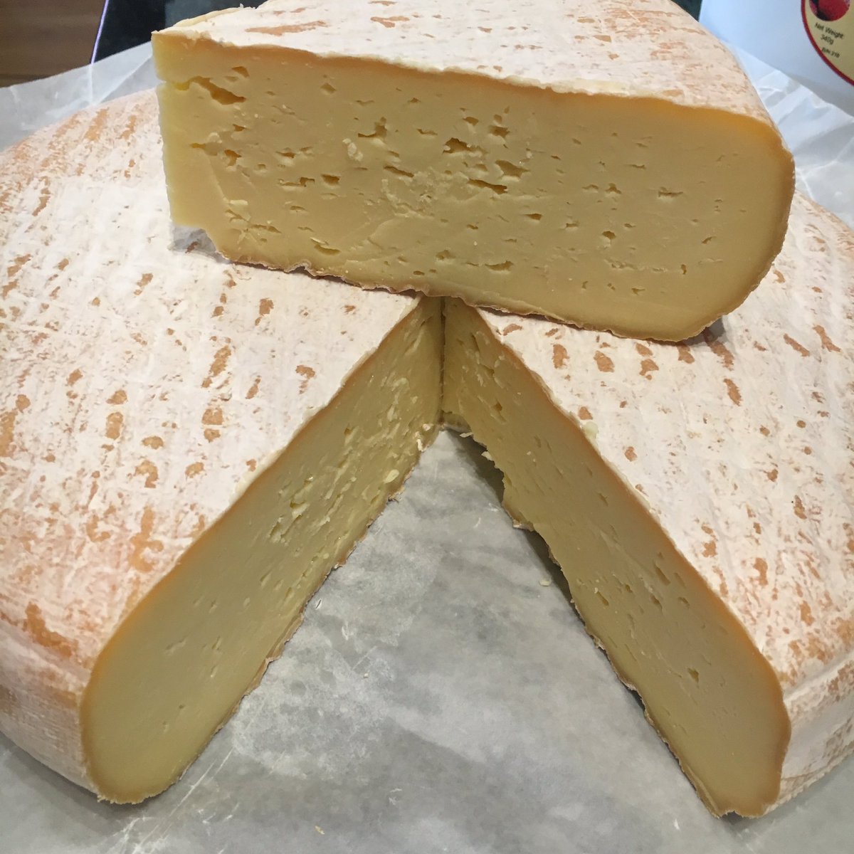 finewineoco's tweet photo. Sandwich of the day - Creamy Gubbeen Extra Mature with Horan's home baked ham - delish! #horans https://t.co/J45VehHDZe