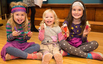 Tomorrow, 10.30 and 12, make "crazy cats" <a href="/VictoriaArtBath/">Victoria Art Gallery</a>, 3+, free activity, great fun! #batharts