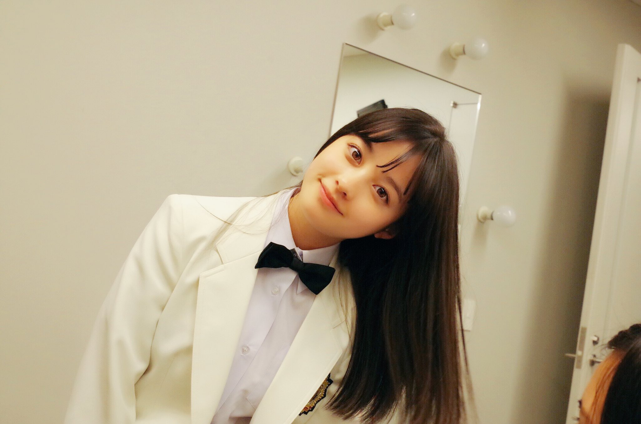 橋本環奈 在 Twitter 上 映画 ハルチカ 17年3月4日が公開日です キャストも追加発表されましたっ 撮影の時のオフショット載せま す 懐かしい 笑 撮影でみんなと演奏するの毎日ホント楽しかった 橋本環奈 映画ハルチカ 1枚目ブレブレ T Co