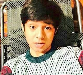Adek Pesek tweet media