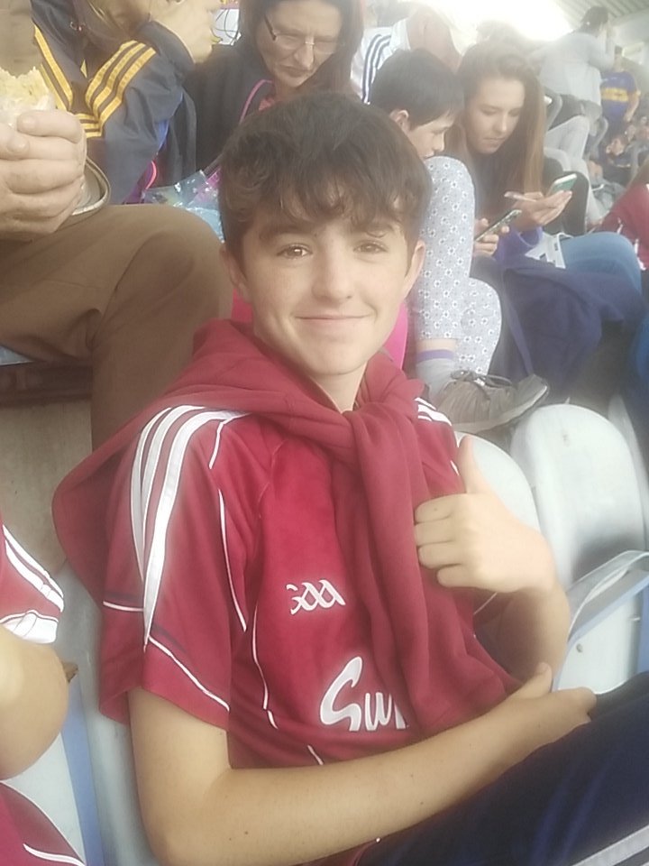 kevindon112's tweet photo. Come on Galway #fanwalll https://t.co/VGg0auFRCv