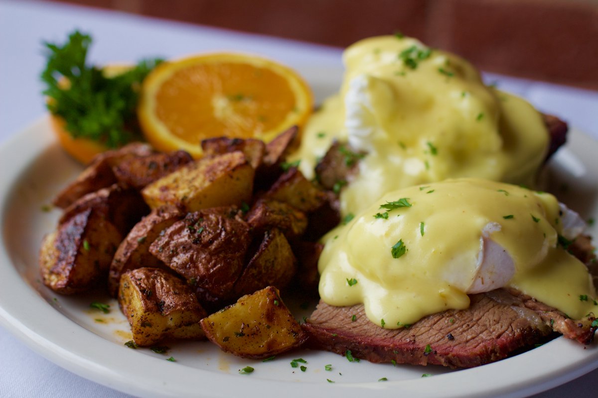 BbqGhost's tweet photo. Sundays are for brunching! Get in here! https://t.co/HksD5yxkA3