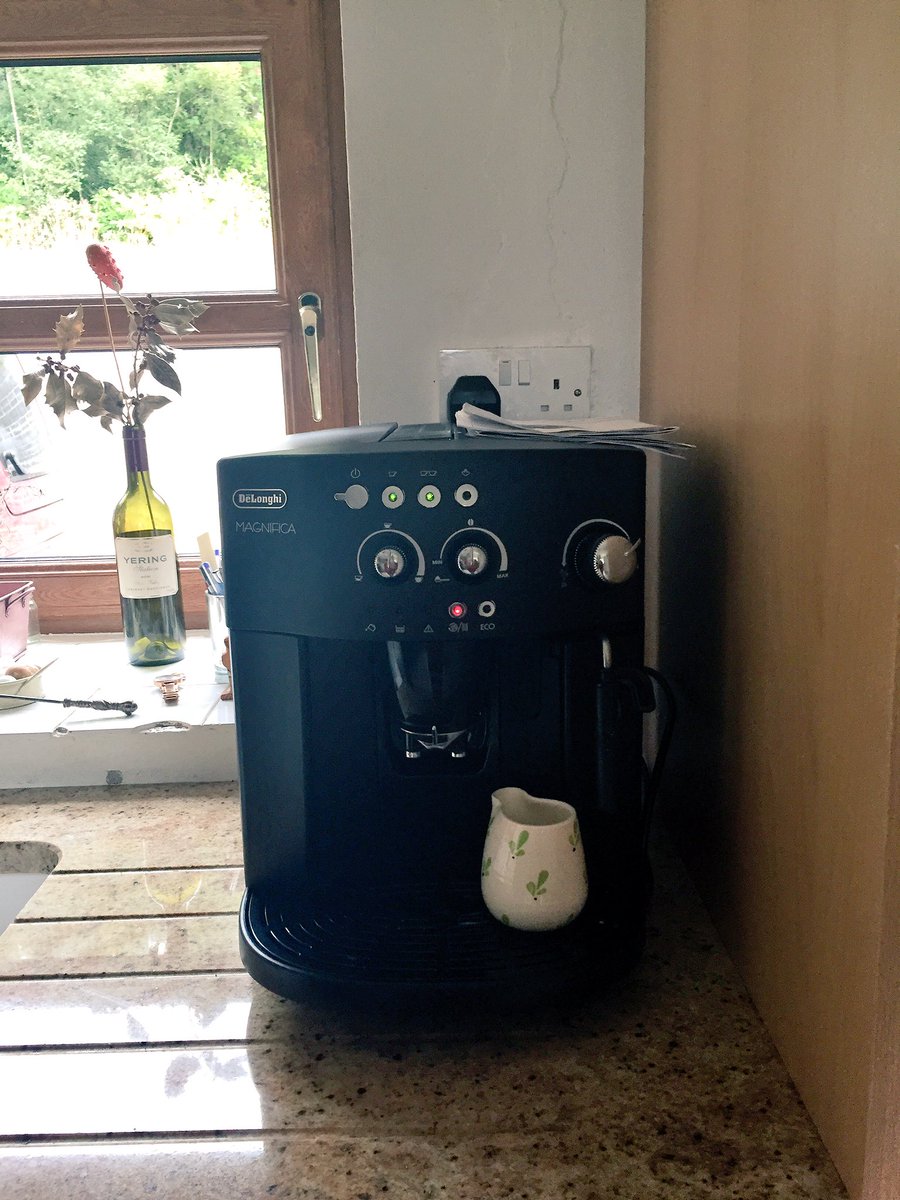 MsButcherLimk's tweet photo. Have to do with this today @BeaninDingle 😉
#coffee
#beanindingle https://t.co/EaZuvaozq8