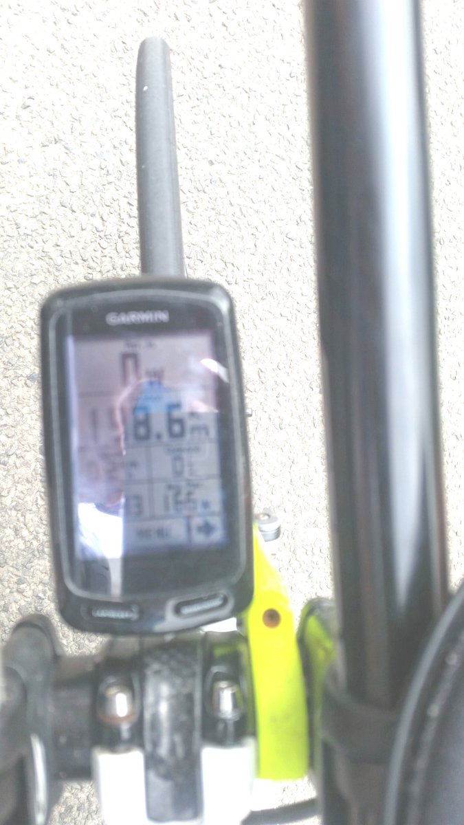 Lunchtime for <a href="/_onemoresolo/">Gavin McC-Longname</a> - nearly 200km in 5hr45-ish #Gavins12hr