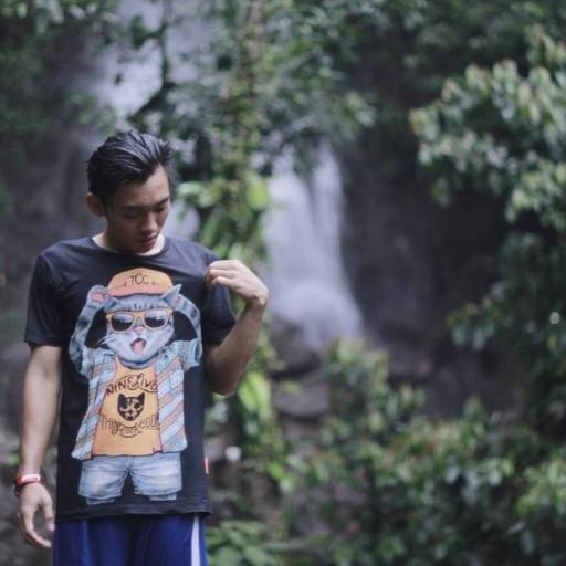 JhoeID's tweet photo. Join my LIVE > ngentot on #BIGOLIVE. https://t.co/VwnKOWjWqh https://t.co/UAaZ7i1Qyp