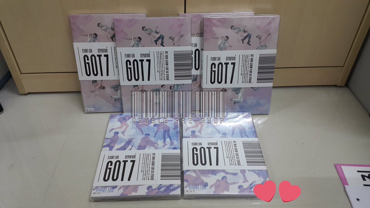 DoublePreShop's tweet photo. FLYบั้มเปล่า 220 รวมส่ง
ฟ้า 2 ชมพู 4
ทุกบั้มห่ออย่างดีจ้า CDไม่เคยเปิด
สนใจ DM ได้เลยค่า
#ตลาดนัดอากาเซ #doubleps https://t.co/8cO8AFkzrL