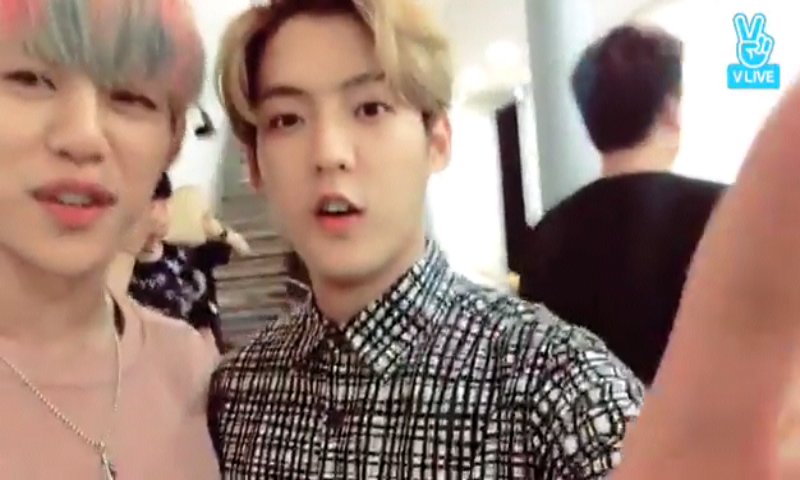 araaraftr's tweet photo. @BAP_Daehyun & @btob2mh #BTOBAP #93lines #Daehyun #Minhyuk https://t.co/ncqN5O7klJ