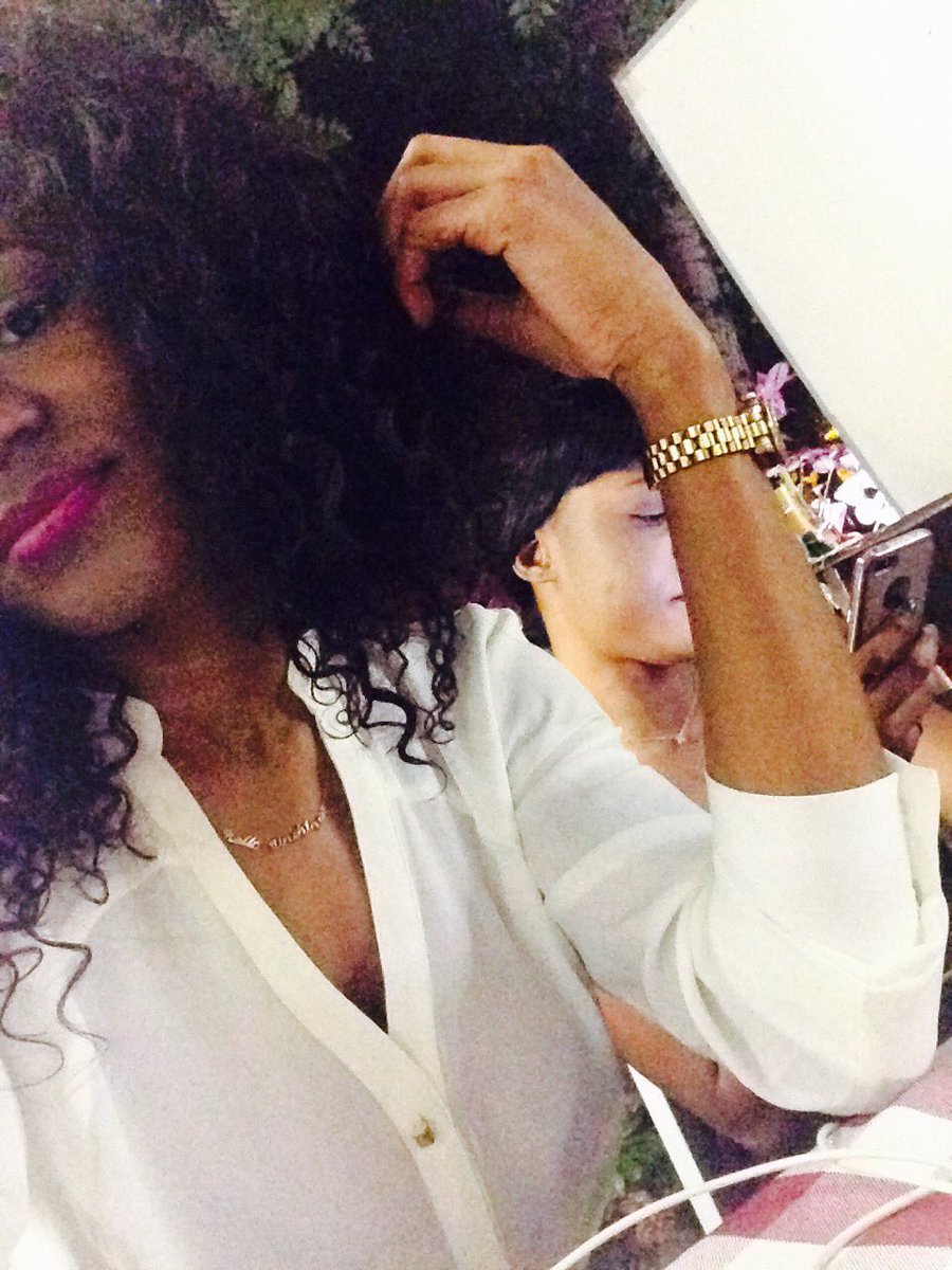 PrincessAbsurda's tweet image. 🍸🍸