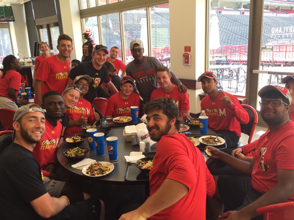 Pete_Lembo's tweet image. Grateful for all the hard work put in by our student managers each day! @umterps @TerpsFootball @TerpsEQ