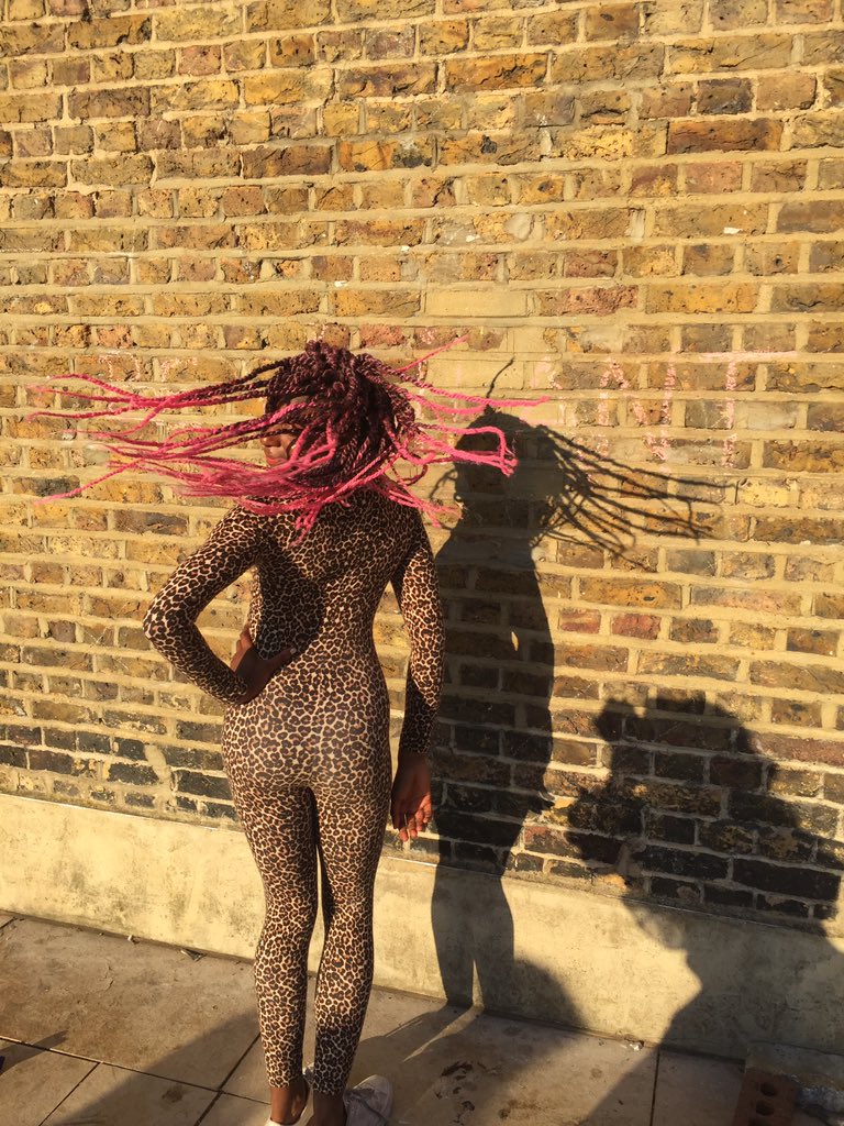 BrxHouseTheatre's tweet photo. @themajorettes celebrating their FABULOUS #BrixtonCity performance #comingtogether #innovativecreativity ππΌππΌππΌππΌππΌ https://t.co/oH8fwcAhcG