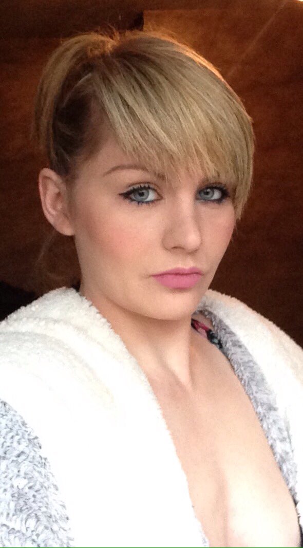 huscro's tweet image. 