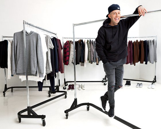 GQMagazine's tweet photo. How #BNMDA honoree @johnelliottco ascended to streetwear-demigod status https://t.co/TR7WOELyRd https://t.co/lrRPkqDvPp