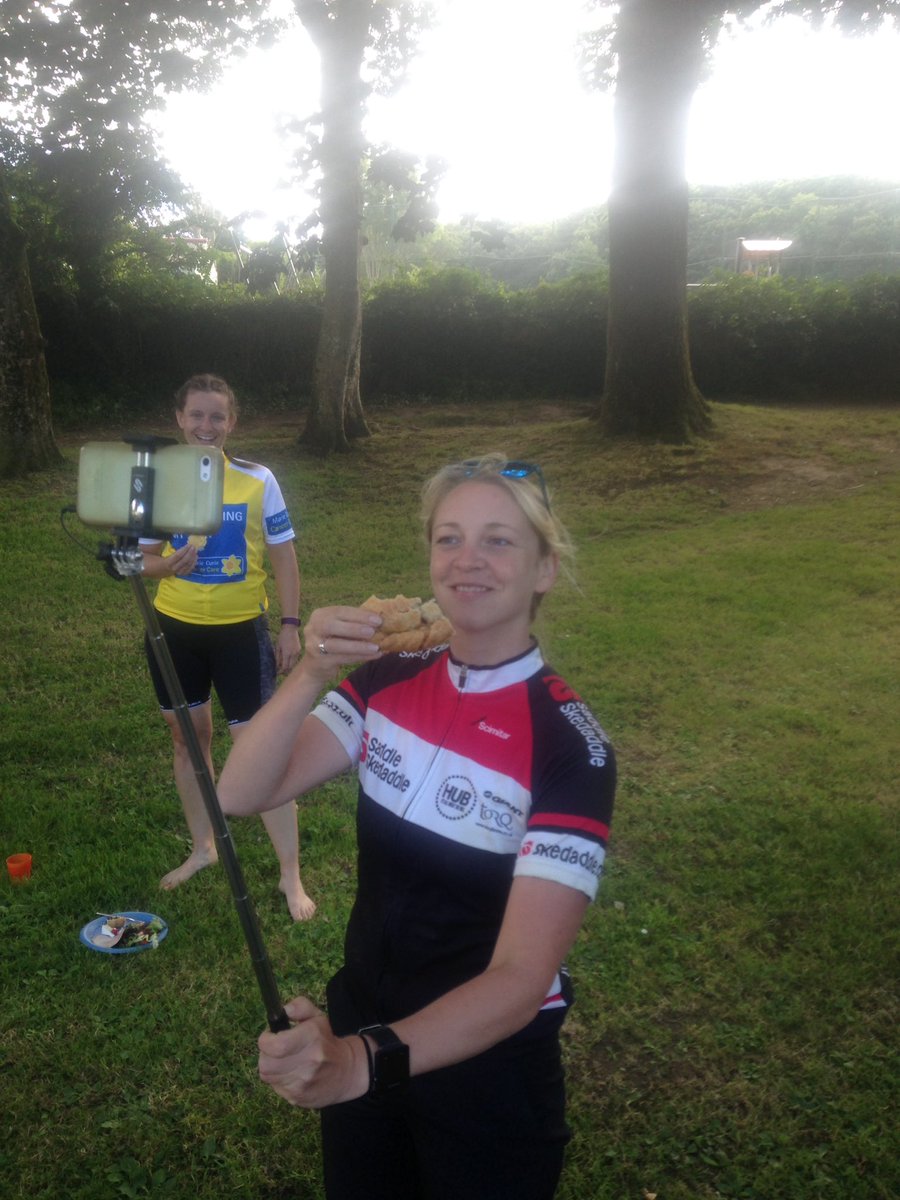 wordsandwheels's tweet photo. #selfiesticks a sackable offence? @StrawAndrew @HannahMReynolds @CyclistaEmily @SaddleSkedaddle #cornwall #lejog https://t.co/oatMX86Wx5