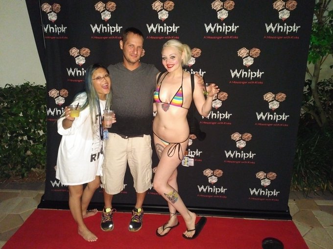 #Fetishcon 2016 @AmiMercury @RevArielle @K_Wang_XXX @little_mina69 #Redcarpet #poolparty https://t.c<a href="/tag/fetishcon"class="tags">#Fetishcon</a><a class="tags" href="/tag/amimercury">@amimercury</a><a class="tags" href="/tag/revarielle">@revarielle</a><a class="tags" target="_blank" title="On Twitter" href="/?out=eyJ0eXAiOiJKV1QiLCJhbGciOiJIUzUxMiJ9.eyJpYXQiOjE3MjM5ODk2MDMsImlzcyI6InR3cG9ybnN0YXJzLmNvbSIsIm5iZiI6MTcyMzk4OTYwMywiZXhwIjoxNzU1NTI1NjAzLCJyZWRpcmVjdF91cmwiOiJodHRwczovL3R3aXR0ZXIuY29tL0tfV2FuZ19YWFgifQ.PULJFE6nzegzimXPbXiMEIVJGgJzpapu5dYCBpqqomETXaRYor2d2Q6X3EQmf1upzSZayC8qLVh4LSvc2FbinA">@K_Wang_XXX</a><a href="/tag/redcarpet"class="tags"><span>#redcarpet</span></a><a href="/tag/poolparty"class="tags"><span>#poolparty</span></a>