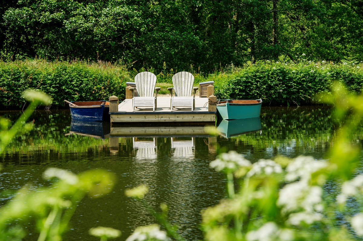 Congratulations GB Rowers! We paid tribute in our own little boat race around the island...bit.ly/longlands