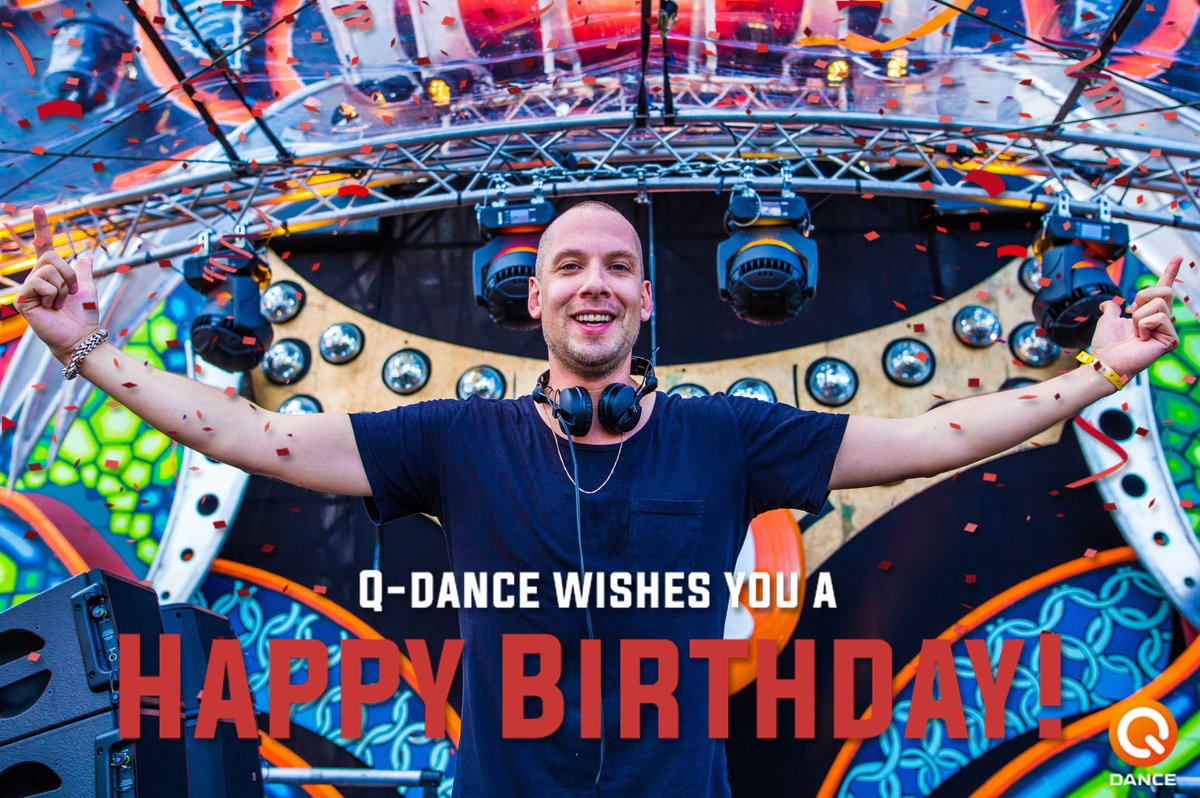 Q_dance's tweet photo. Congrats to @Noisecontroller! Have a great birthday :) https://t.co/DpynOONdMu