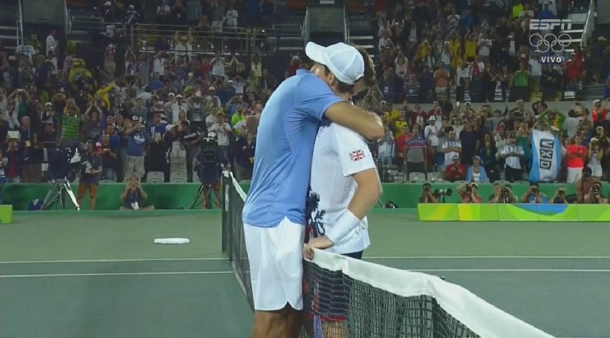 ESPNmx's tweet photo. ¡Qué partido!

@andy_murray vence a @delpotrojuan y refrenda el #Oro en el #Tenis 

#YoRioxESPN 

Lo viste en ESPN https://t.co/FdDoH6Rg9W